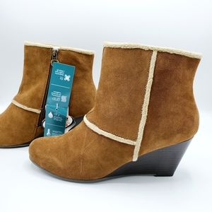 Sporto Fringe Water Resistant Brown Wedge Boots